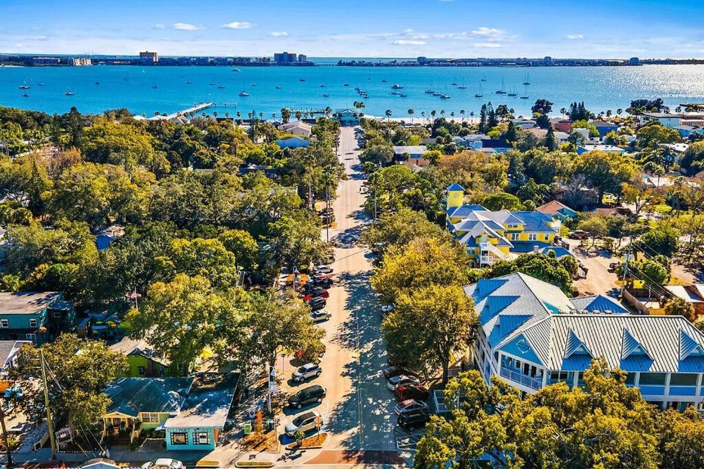 Quaint Gulfport Beach Bungalow Sankt Petersburg Exterior foto